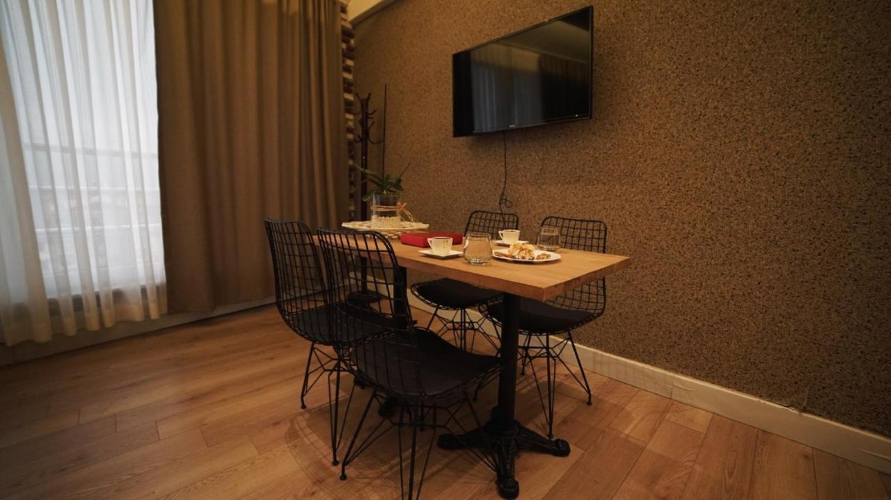 Corner Park Suite Hotel Provincia di Provincia di Istanbul Esterno foto