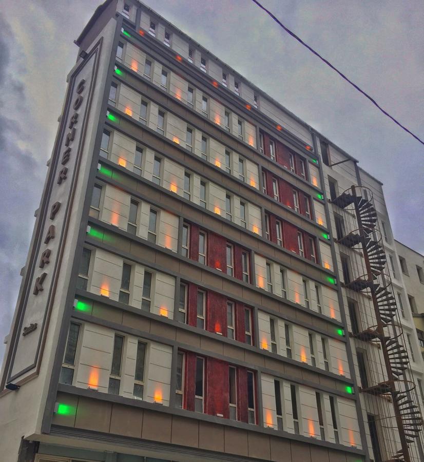 Corner Park Suite Hotel Provincia di Provincia di Istanbul Esterno foto