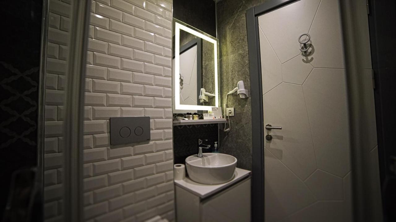 Corner Park Suite Hotel Provincia di Provincia di Istanbul Esterno foto